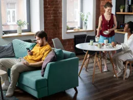 Paris en guerre contre le coliving
